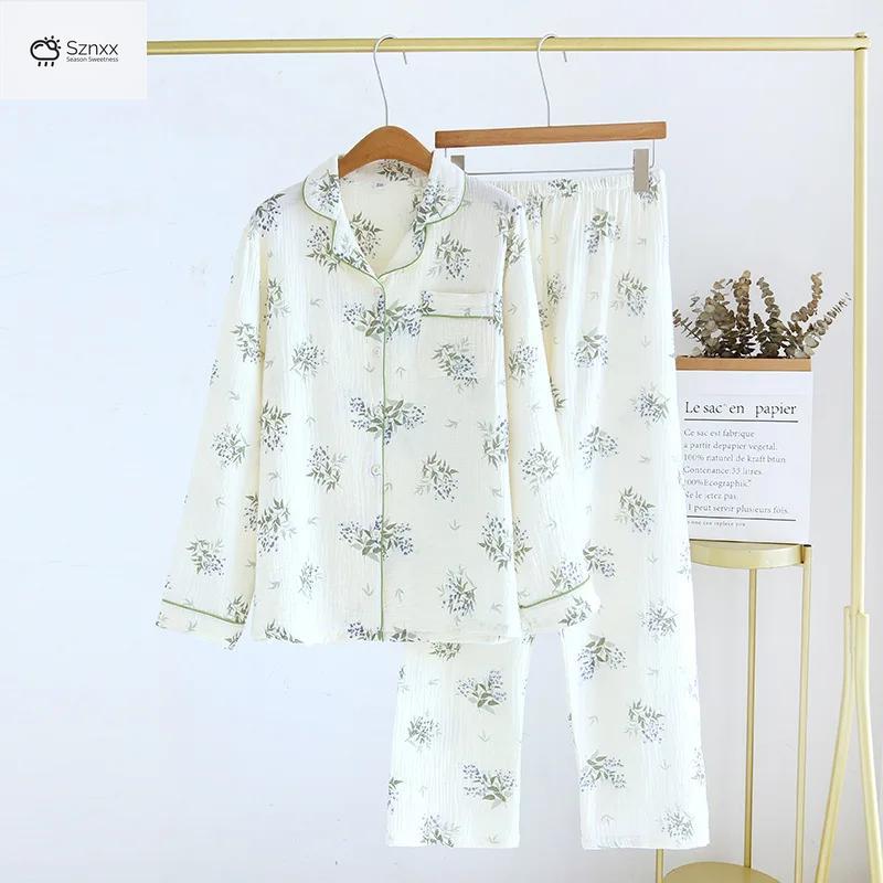 Womens Crape Flip Collar Printed Pajama Set