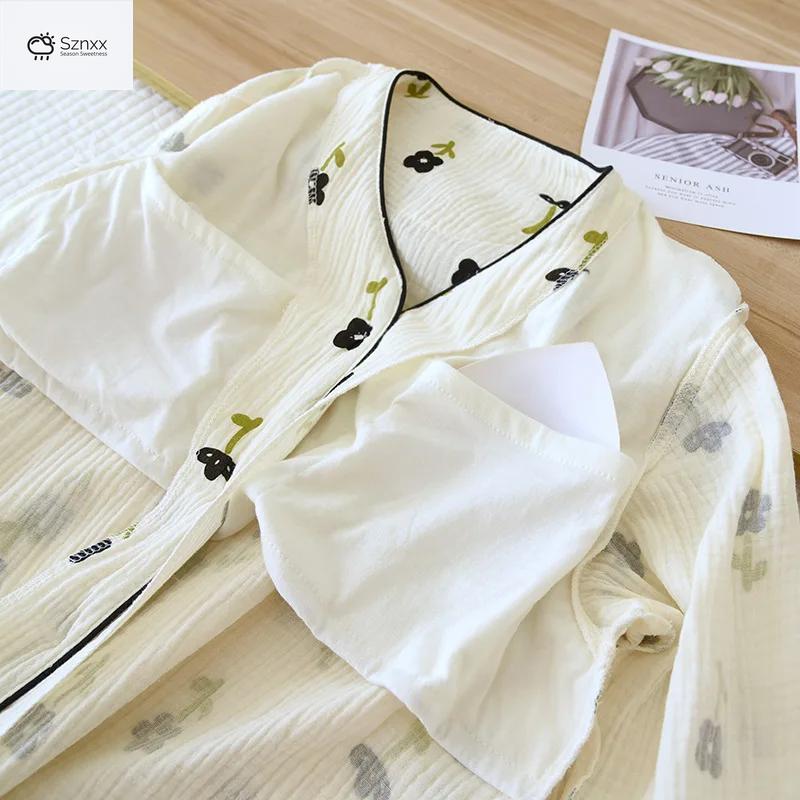 Floral Crepe Cotton Long-sleeve Pajama Set With Chest Pad